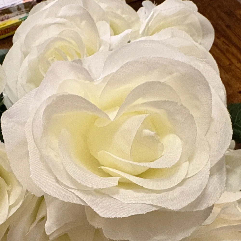 N/A beautiful white